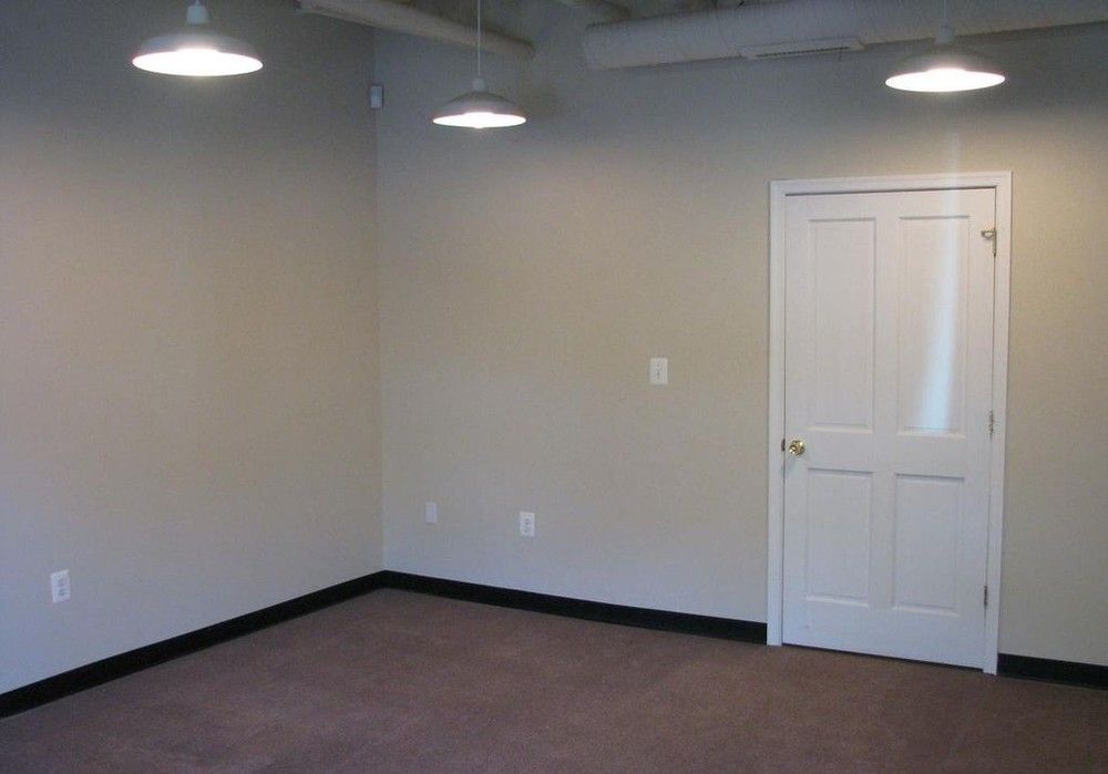 Regatta Condominiums: 400 Renfro Dr, Glen Burnie, MD 21060